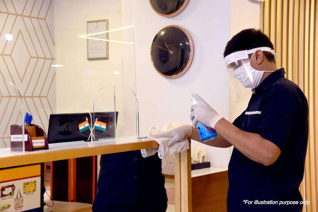 Oyo V International Otel Amritsar Dış mekan fotoğraf