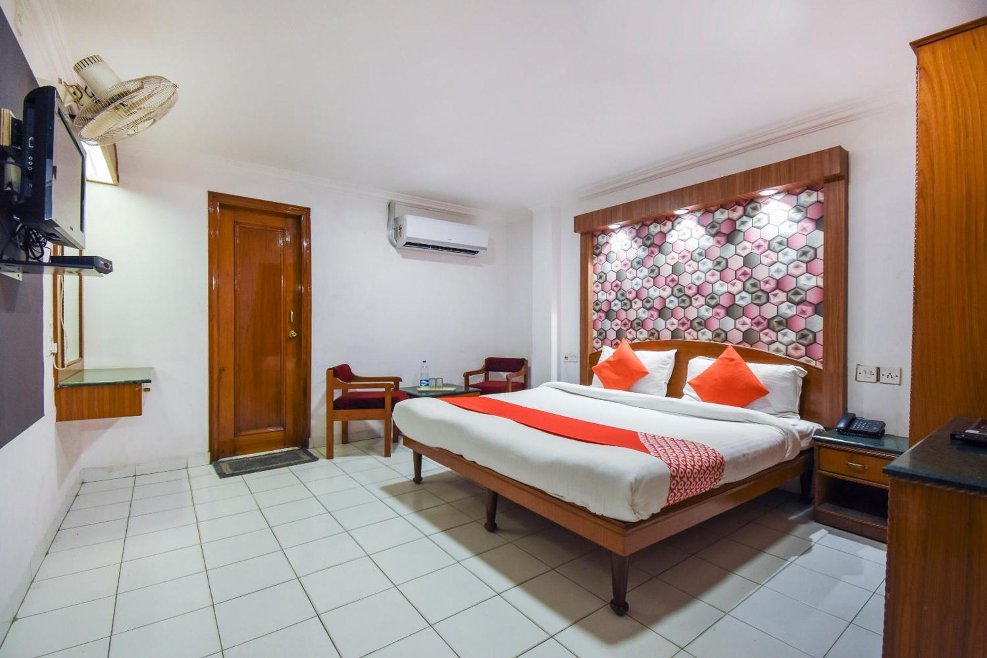 Oyo V International Otel Amritsar Dış mekan fotoğraf